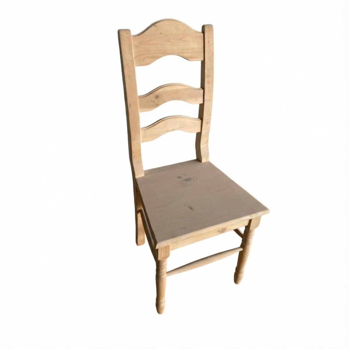 Chaise D251 en pin, 45 cm en pin, photo officielle d’exemple.