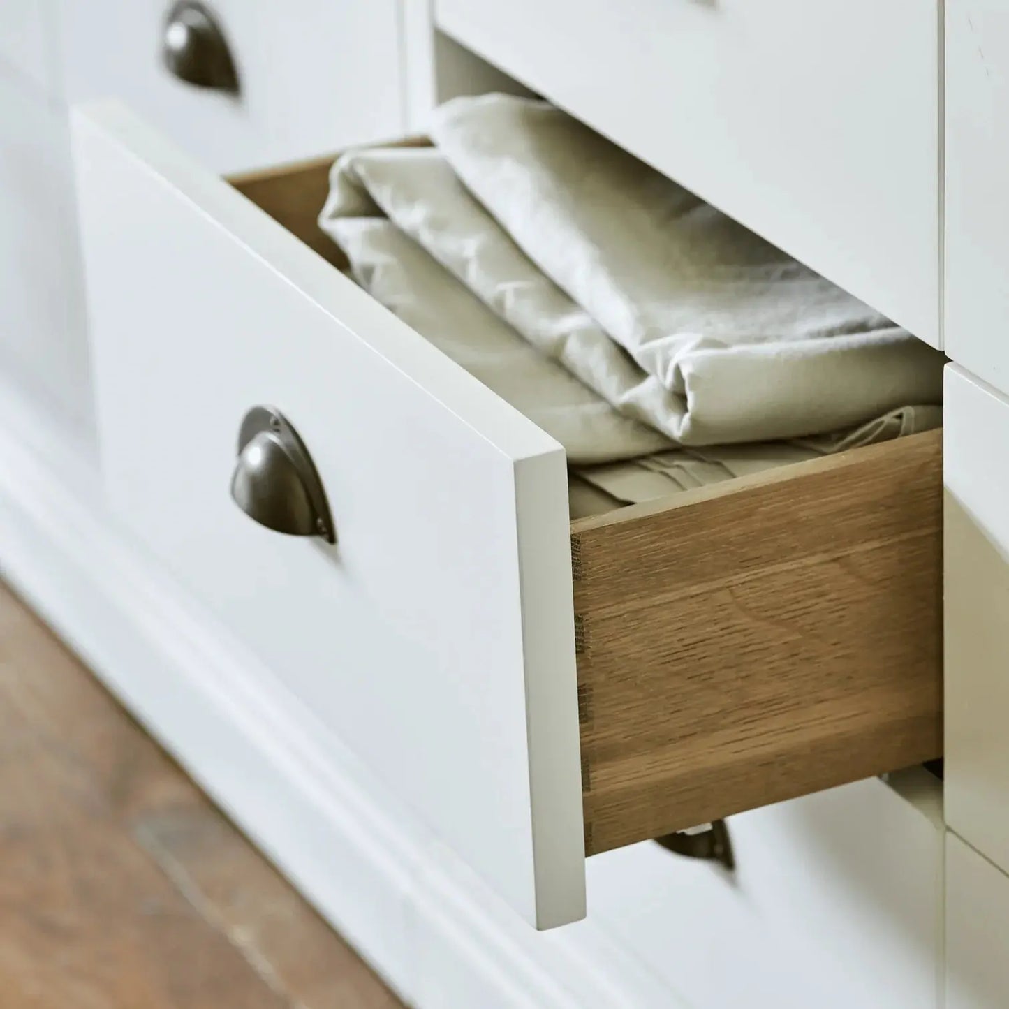Buffet Chawton avec tiroirs Ma boutique