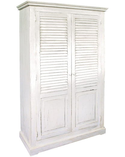 Armoire Solange Persienne, 2 portes D497, 120 × 50 × 190 cm, vue officielle 3. Autres meubles et décoration vendus séparément.