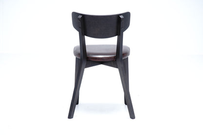 Chaise Giverny en chêne DT83, vue officielle 7. Siège vendu à l’unité.