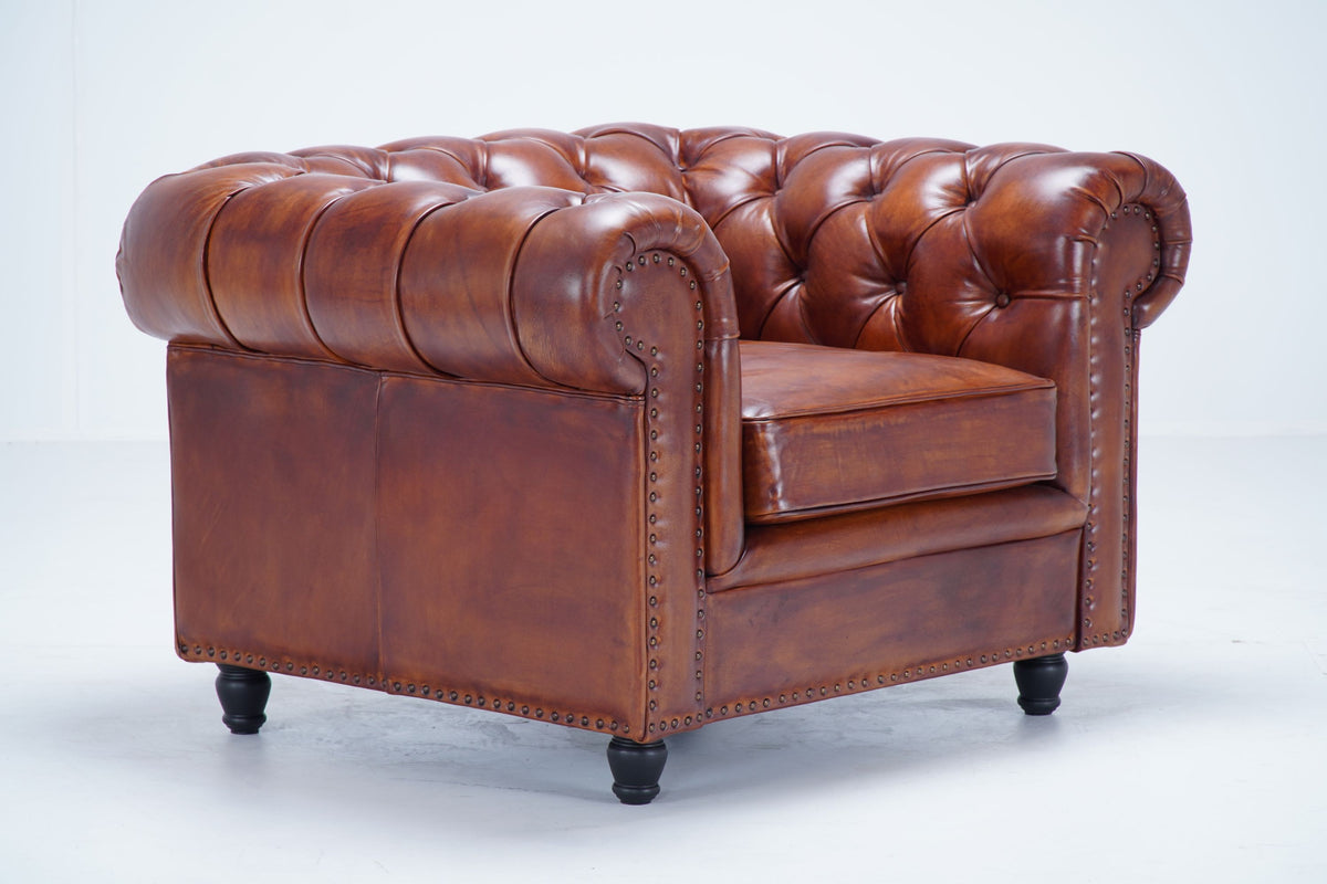 Fauteuil Chesterfield DT31, vue officielle 4. Siège vendu à l’unité.