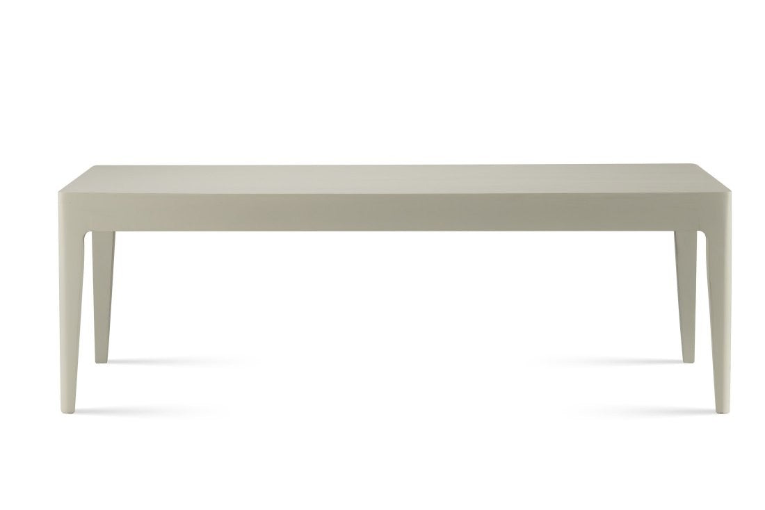 Table basse Ernest en pin D887, 120 × 60 × 40 cm, vue officielle 2. Autres meubles et décoration vendus séparément.