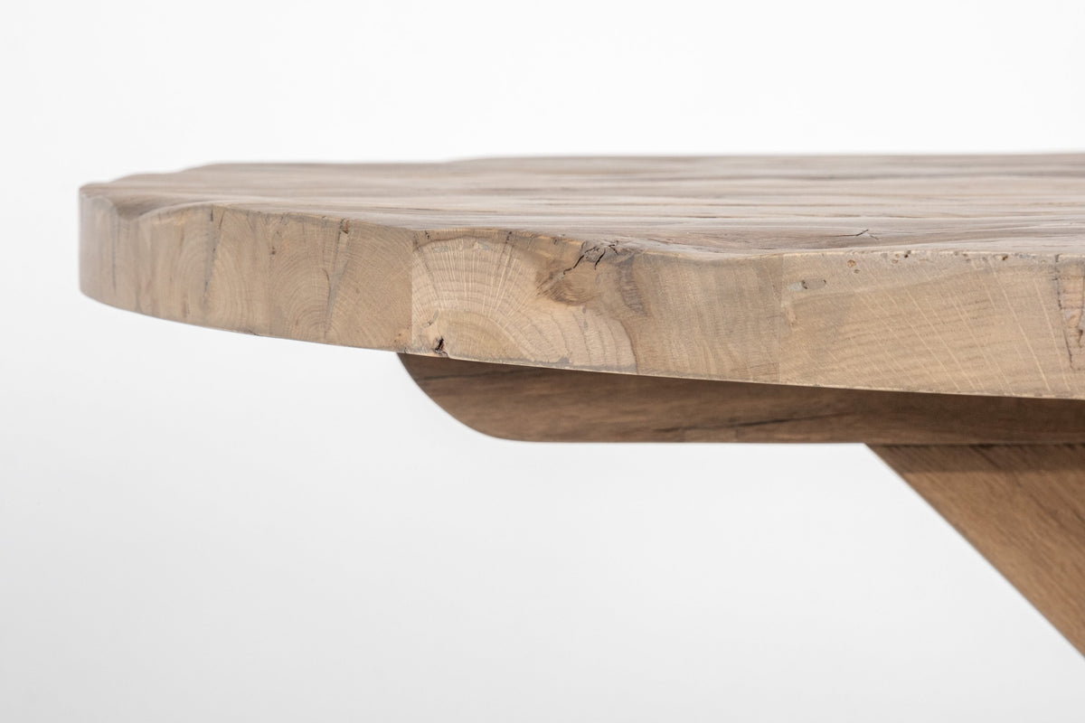 Table ronde Honoré D949CBARN, Ø 140 × H 75 cm, vue fabricant 5. Autres meubles et décoration vendus séparément.