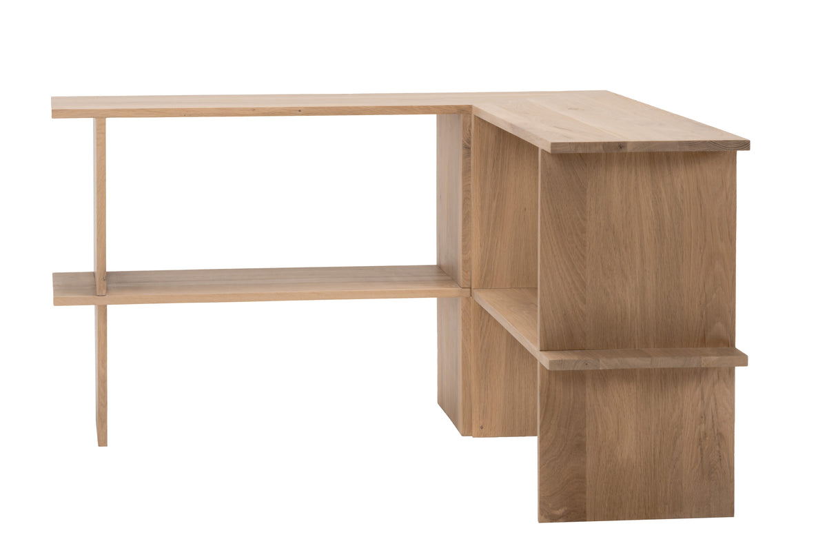 Étagère d’angle Rosalie D946C, 109 × 109 × 62 cm, vue fabricant 1. Autres meubles et décoration vendus séparément.