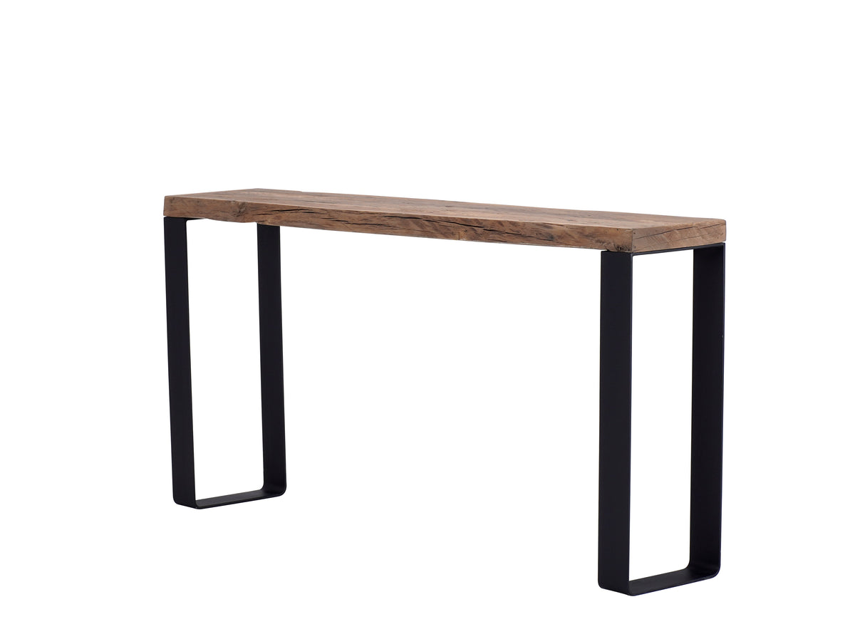 Console Alpa D923C en chêne recyclé, 140 × 35 × 80 cm, vue officielle 1. Autres meubles et décoration vendus séparément.