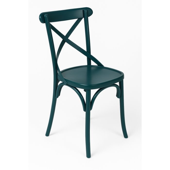 Chaise en hêtre D638, 40 × 53 × 85 cm, vue officielle 3. Autres meubles et décoration vendus séparément.