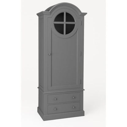 Bonnetière Manon, 1 porte et 2 tiroirs D675, 85 × 58 × 225 cm, vue officielle 2. Autres meubles et décoration vendus séparément.