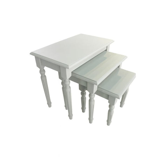 Tables gigognes D230 en pin, 64 cm en pin, photo officielle d’exemple.
