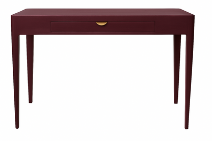 Bureau Ernest en pin D888, 120 × 52 × 77 cm, vue officielle 2. Autres meubles et décoration vendus séparément.