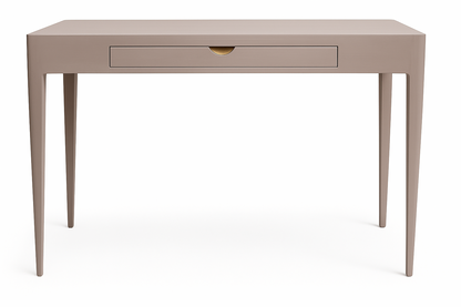 Bureau Ernest en pin D888, 120 × 52 × 77 cm, vue officielle 3. Autres meubles et décoration vendus séparément.