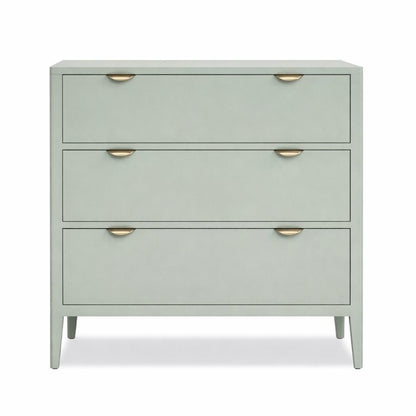 Commode Ernest, 3 tiroirs D920, 90 × 45 × 90 cm, vue officielle 7. Autres meubles et décoration vendus séparément.
