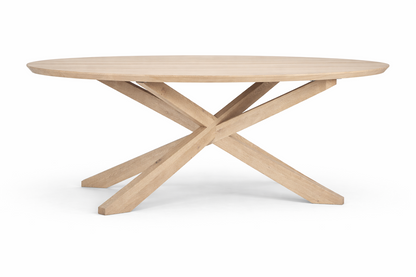 Table Clamecy D953C, 240 × 120 × 78 cm, vue fabricant 6. Autres meubles et décoration vendus séparément.