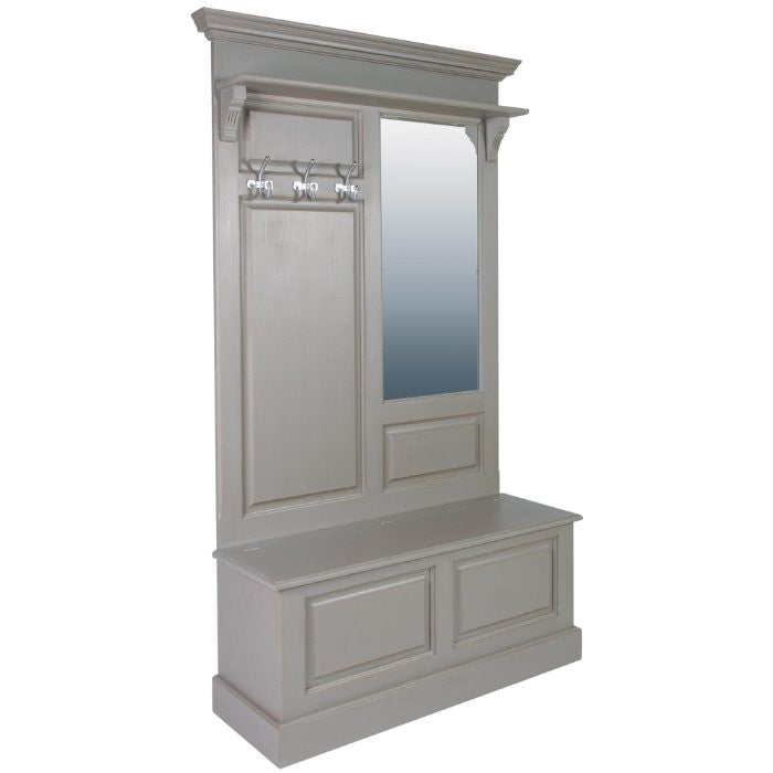Vestiaire double D549, 127 × 41 × 210 cm, vue officielle 1. Autres meubles et décoration vendus séparément.