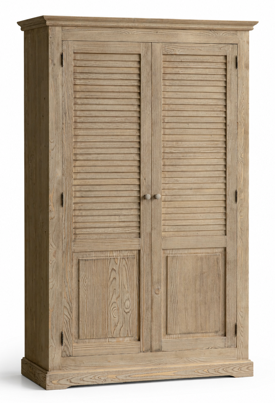 Armoire Solange Persienne, 2 portes D497, 120 × 50 × 190 cm, vue officielle 5. Autres meubles et décoration vendus séparément.