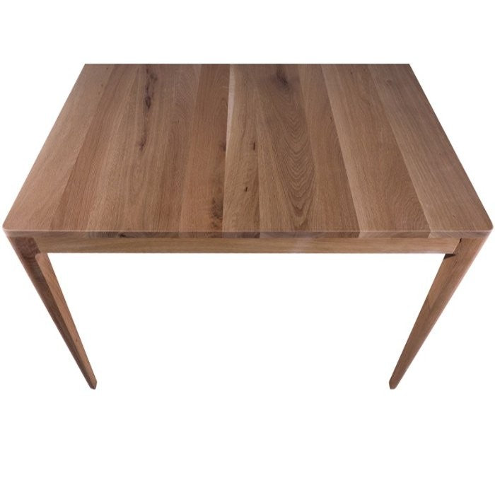 Table Ernest D892C en chêne, 180 × 90 × 76 cm, vue officielle 2. Autres meubles et décoration vendus séparément.
