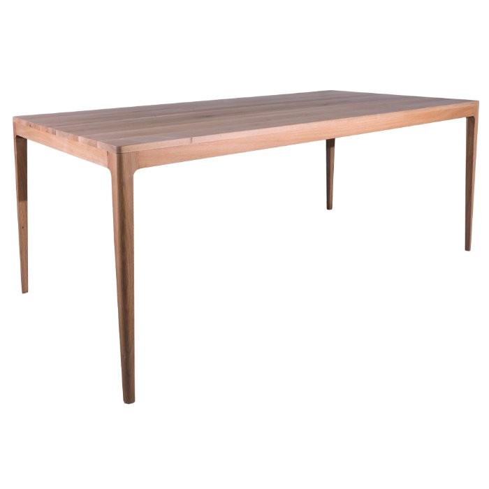 Table Ernest D892C en chêne, 220 × 100 × 76 cm, vue officielle 2. Autres meubles et décoration vendus séparément.