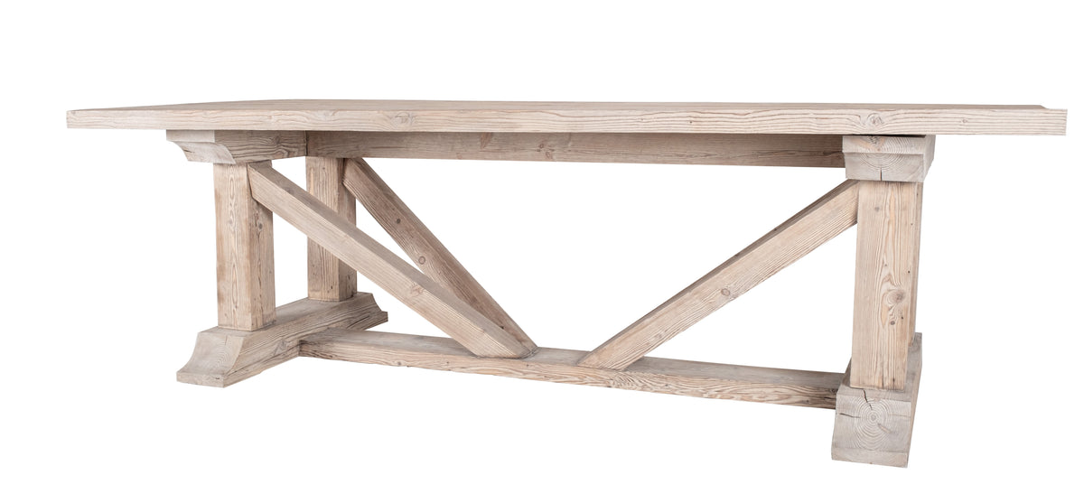 Table Honoré D947BARN en pin recyclé, 220 × 110 × 75 cm, vue officielle 2. Chaises et décoration vendues séparément.