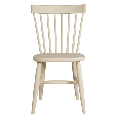 Chaise Osho en hêtre D751, 44 × 48 × 84 cm, vue officielle 2. Autres meubles et décoration vendus séparément.