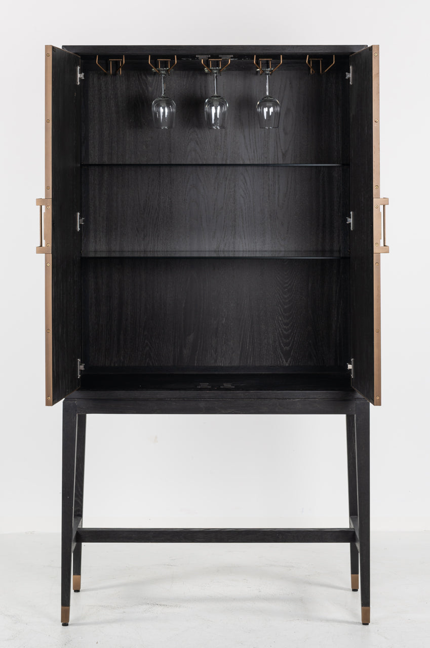 Armoire de rangement