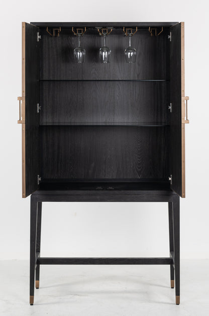 Armoire de rangement