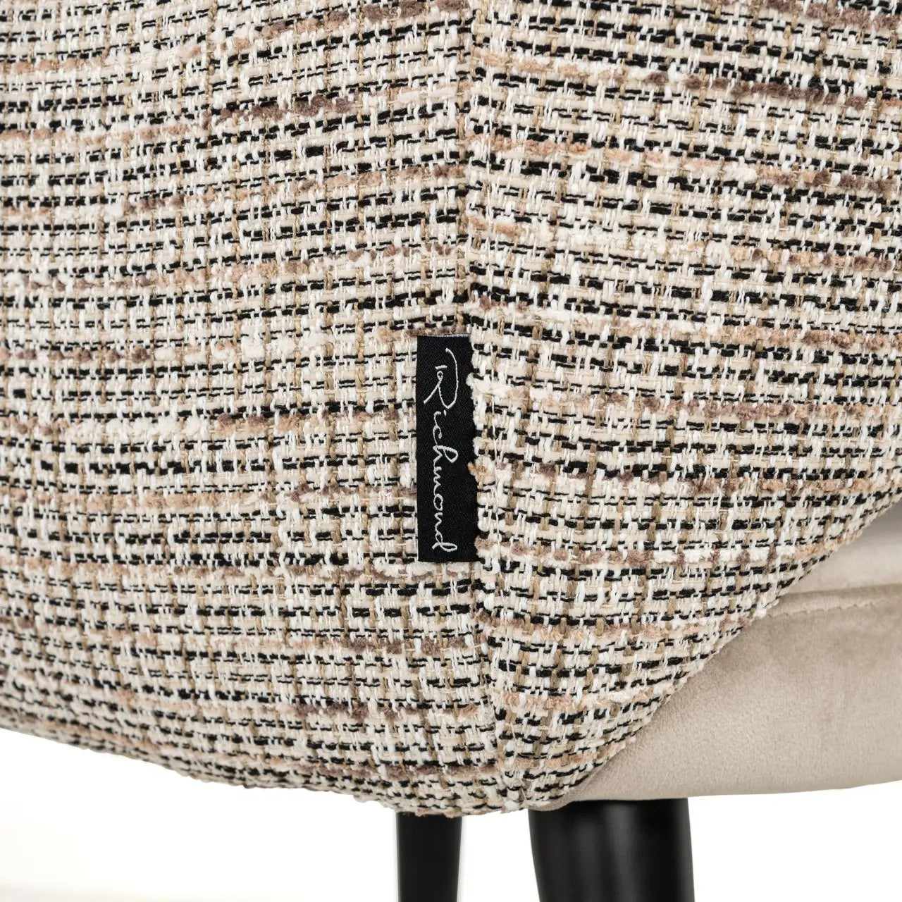 Dining chair Giovanna trendy nature / khaki velvet fire retardant