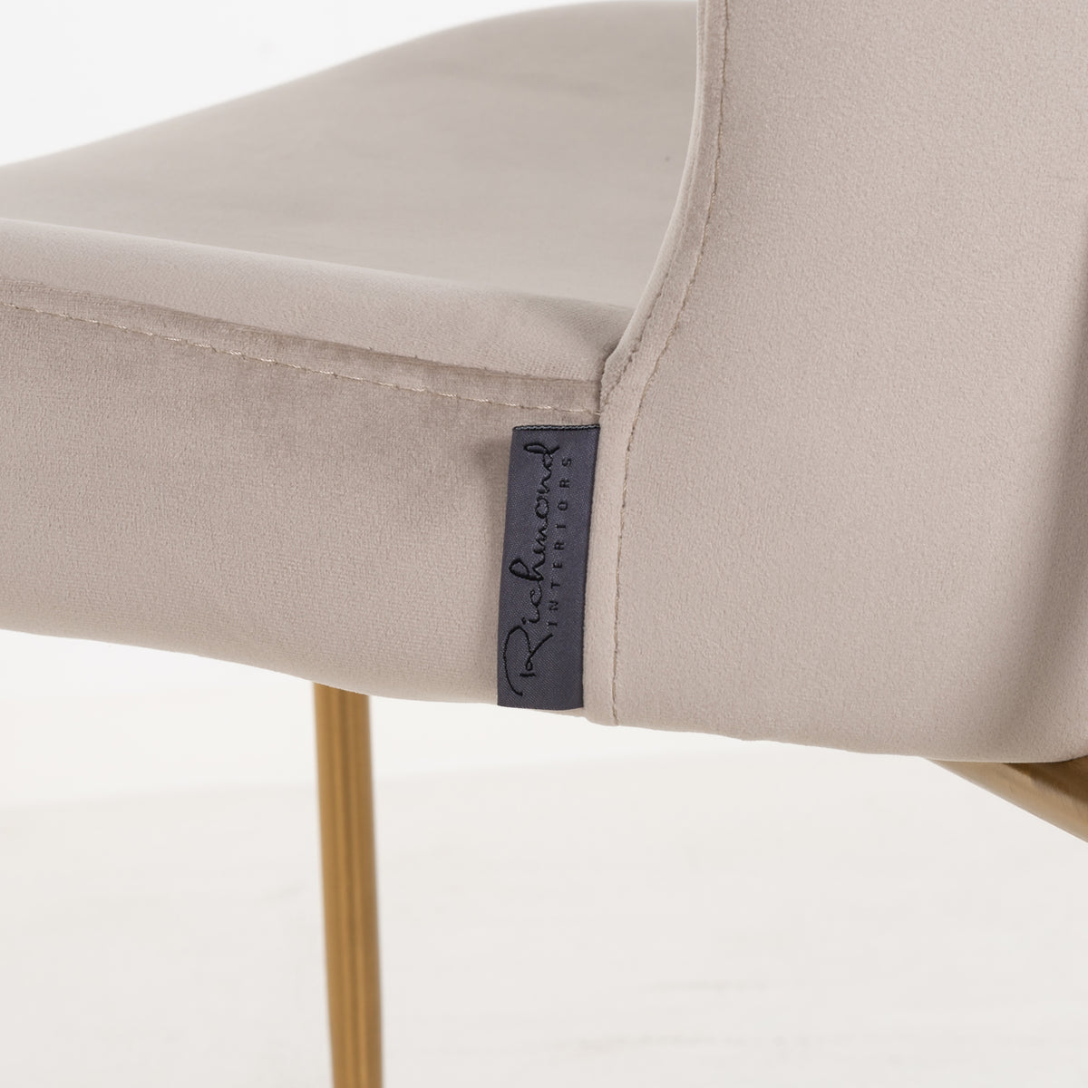 Chaise de salle à manger